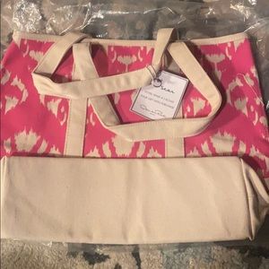 Oscar de la Renta tote